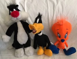 1997 Sylvester &amp; Daffy Looney Tunes Plush Ace &amp; Toy Factory Orange Tweetie Bird - $24.99