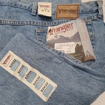 New Wrangler Rugged Wear Classic Fit Stonewashed Denim Jeans Big Mens 62 X 32 - £25.78 GBP