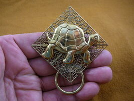 (E-475) Galapagos turtle loop square brass Eyeglass pin pendant ID badge... - €14,31 EUR