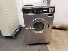 SPEED QUEEN COIN OP FRONT LOAD WASHER M/N: SC27MD2AU20001 S/N: 089608723... - £1,820.13 GBP