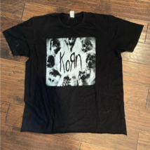 Skulls Korn Mens Graphic T-Shirt Black White Crew Neck Tee L - $29.69