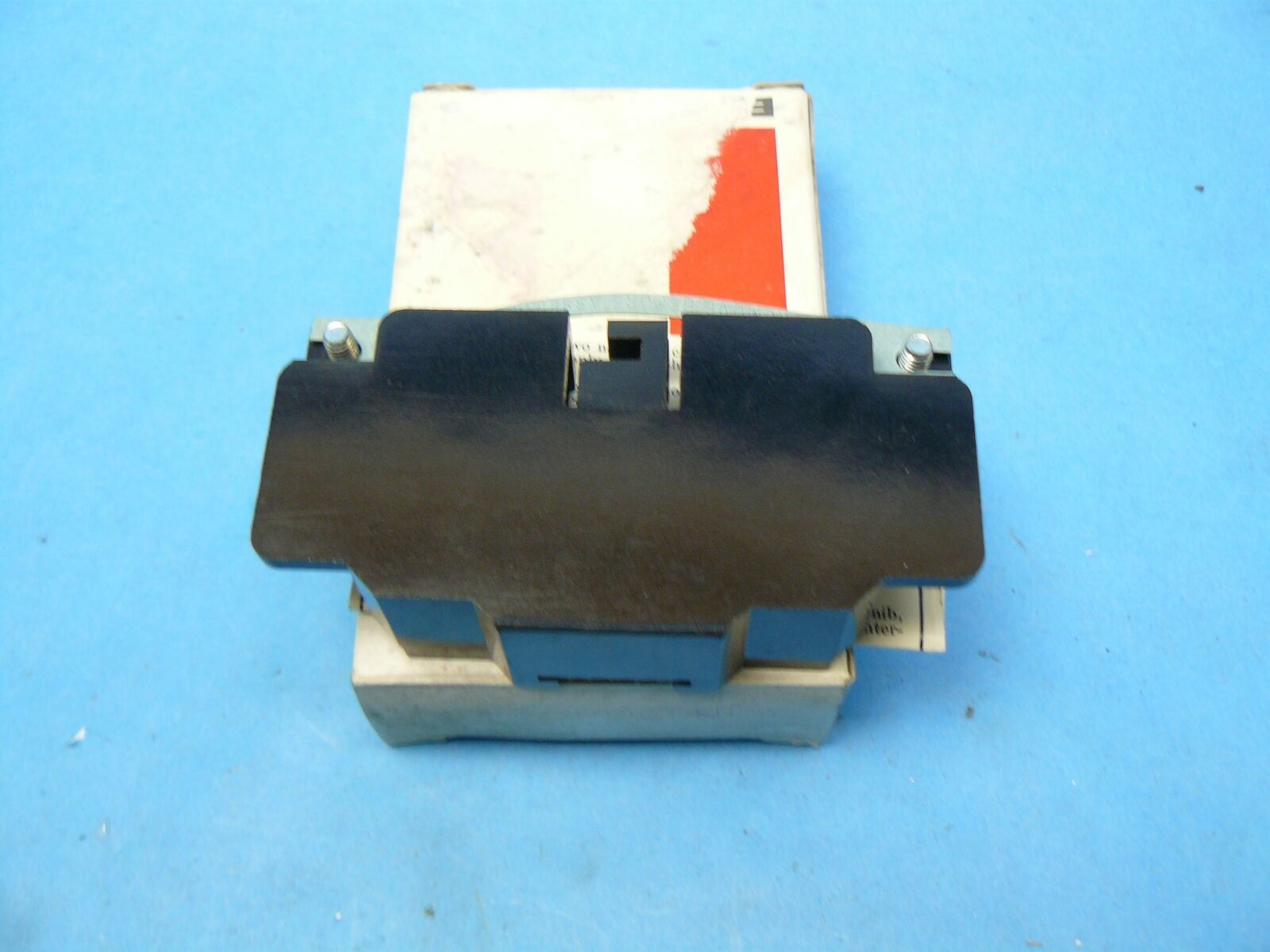 Cutler Hammer 10933H8 10933H8A Contactor Auxiliary Contact 1 NC NEMA Size 2 New Item image 2
