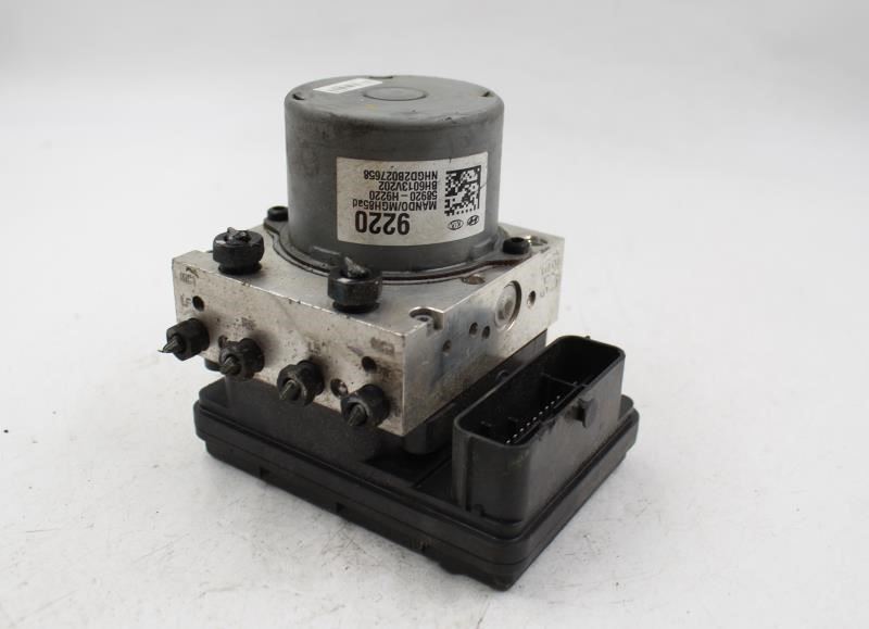 Anti-Lock Brake Part Actuator Pump Assembly 2018-2019 HYUNDAI ACCENT OEM... - $62.99