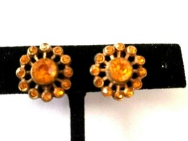 Vintage Gold Color Orange Rhinestone Pinwheels SCREW ON Earrings - £11.71 GBP