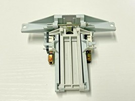 Genuine Whirlpool Dishwasher Door Latch W10275768 - £28.88 GBP