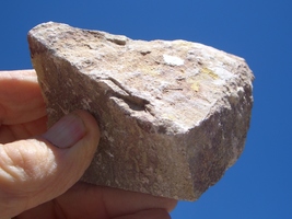 Carnotite Uranium Rock 10.2 Oz., 25,000. Cpm Uravan Co. $22.00 + $12.80 S/H - £17.53 GBP