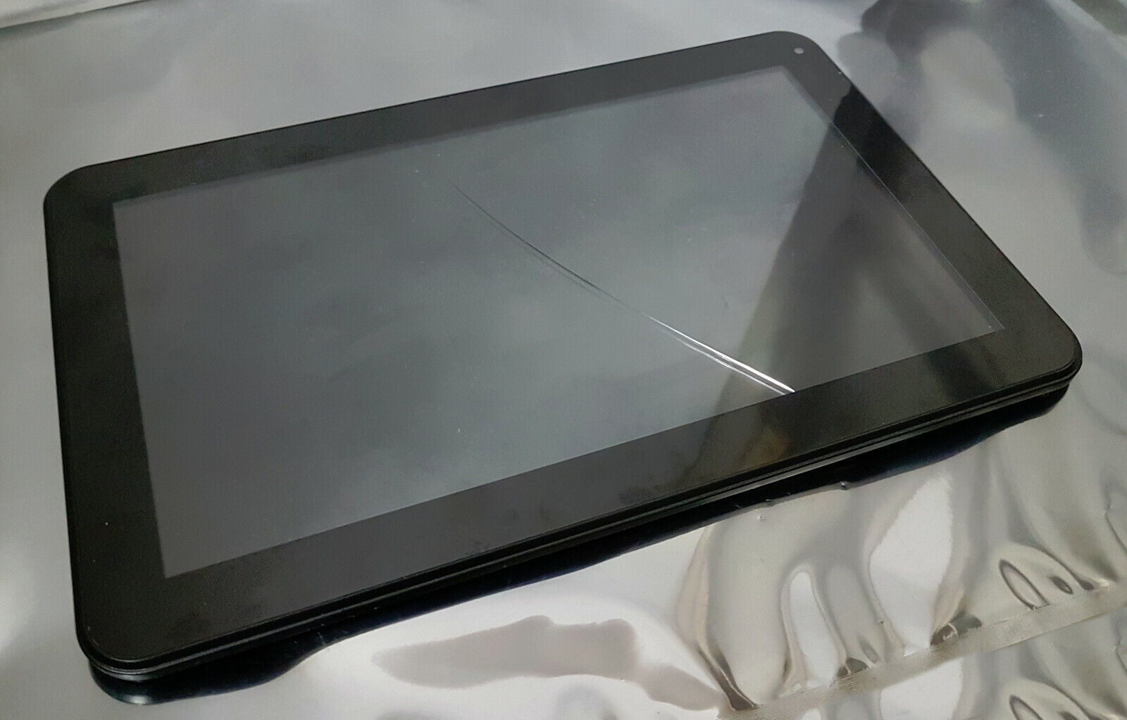 10.1&quot; V11 8GB Tablet PC Android 4.4.2 A33 Quad-Core CPU - Touch Not Working - $13.04
