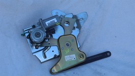 Lincoln Blackwood Tonneau Lift Assit Motor Passenger Right RH C56-84406A12-AC image 2