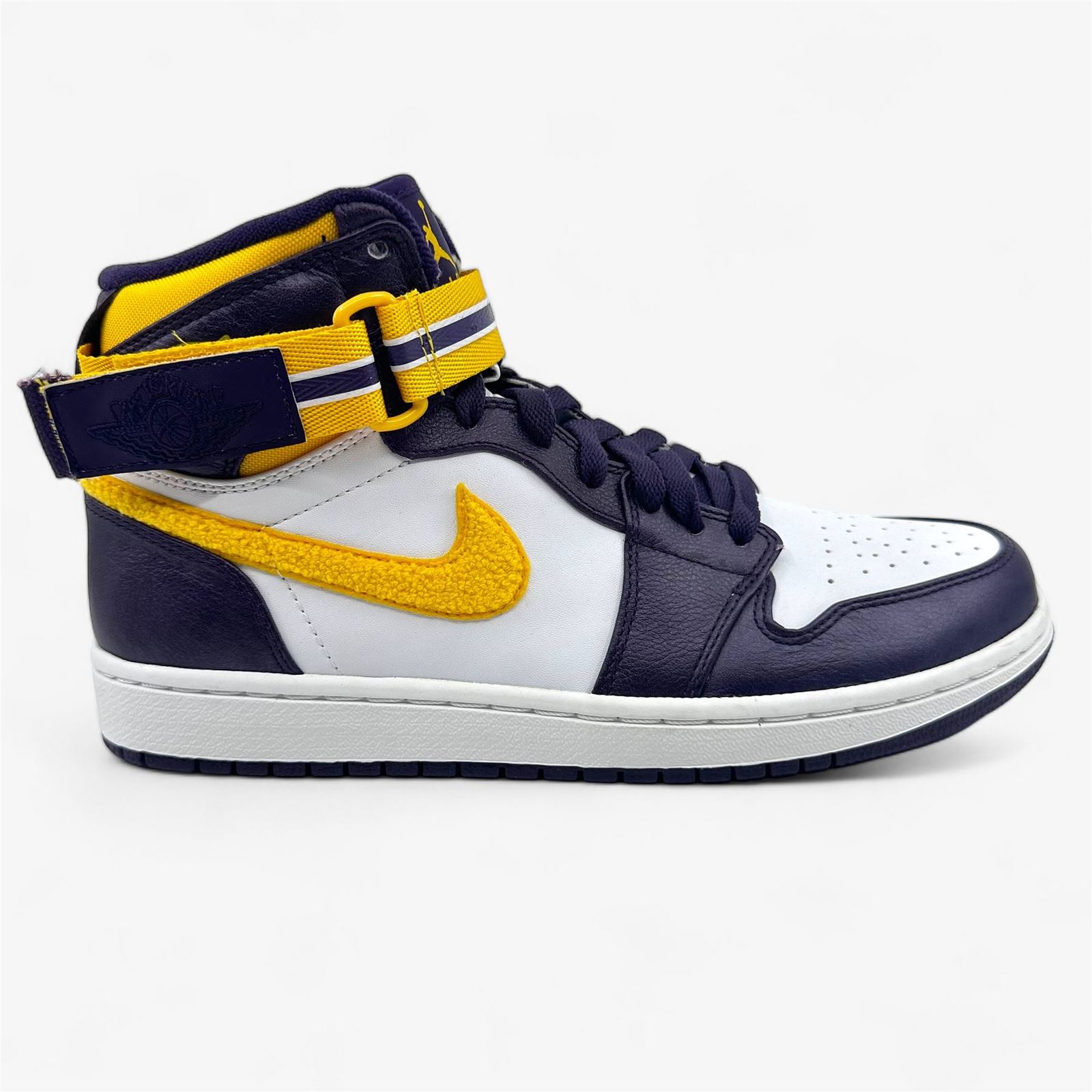 Jordan Air Jordan 1 High Strap Purple Varsity Maize White Mens LA Lakers Sneaker