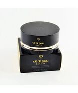 Cle De Peau Translucent Loose Powder #1 LIGHT - Full Size 26 g / 0.91 Oz. - $146.52