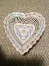 VTG Porcelain Heart Dish Bailey Banks Biddle Phila - £17.42 GBP