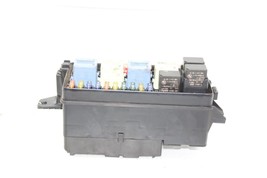 02-06 MINI COOPER S Engine Bay Fuse Box Relay F3010 image 2