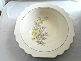 WS George Lido Canarytone Serving Bowl Vegetable Ivory Wildflower Bouquet 197A - £16.03 GBP