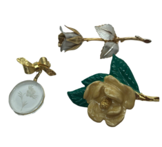 Vintage lot Floral Flower brooch pins Giovanni Made In USA enamel carved glass - £15.56 GBP