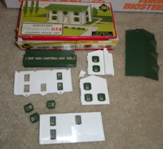 Vintage Plasticville HO Scale Colonial House Building Kit in Box 2401 - £16.82 GBP