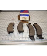 GM 18024924 Disc Brake Pads Front 171-570  General Motors OEM NOS - $44.49