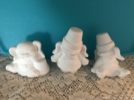 T2 - 3 Crack Pot Girl Bunnies Ceramic Bisque Ready-to-Paint, You Paint - £5.99 GBP