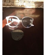 Steve Madden Broken Sunglasses - $468.15 MXN