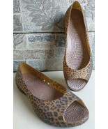 Crocs Carlie Leopard Print Ballet Flats Peep Toe Yellow Brown Women&#39;s Si... - $28.85