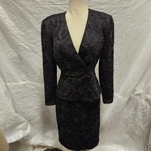 Carmen Marc Valvo Women&#39;s Black Beaded Blazer and Skirt Set, Size 6 - £54.17 GBP