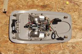 2010-2017 CHEVROLET EQUINOX AWD OVERHEAD DOME LIGHT CONSOLE SWITCH V1097 image 6