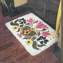 Vintage Latch Hook Rug Pattern Brunswick - Hearts &amp; Flowers R-11 - 24 x 36 - $42.31