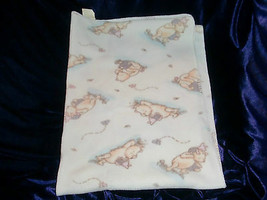 Disney Classic Pooh Piglet Honey Pots Butterflies Leaves Fleece Blanket 30 X 40 - £13.09 GBP