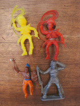 4 Vintage Plastic Soldiers Toy Soldiers Indian Cowboys Western Indian-
show o... - £9.47 GBP