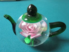 Dynasty Heirloom Collection TEAPOT Crystal Rose Paperweight 4 X 5 - $1,177.13 MXN