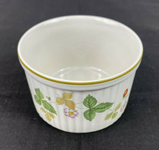 NEW Vintage Wedgewood Wild Strawberry Souffle Bowl 3 1/4&quot; Wide x 2&quot; Tall - L@@K - £10.11 GBP