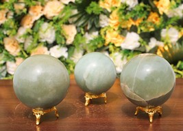 Wholesale Lot Green Aventurine Ball Healing Crystal Home Décor 2Pc,65-75MM - £91.64 GBP