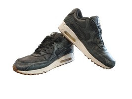 Womens Nike Air Max 90 Premium PRM Black Sail Gum Medium Women’s size 10 - $457.51 MXN