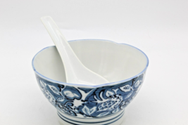 Asian Rice Soup Bowl with Spoon Blue and White Floral Scalloped Edge Vin... - $12.79