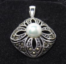 JC 925 Sterling Silver Lustre Pearl &amp; .72ct Marcasite 1 &quot; Pendant Sq. Bali Style - £11.86 GBP