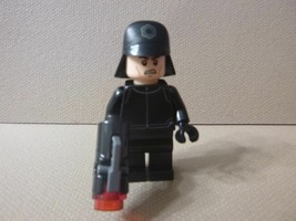 NEW Authentic Star Wars First Order Crew Lego Minifigure - $166.96 MXN