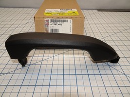 GM 22923605 Exterior Door Handle Rear Textured Black General Motors - $29.01