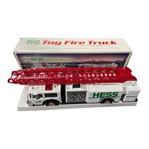 1989 Hess Working Fire Truck Bank With Siren Batteries Extending Ladder - $24.43