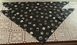 Set of Two Brand New Paw Print Design Dog Bandanas MEDIUM LARGE Tie On S... - $10.49