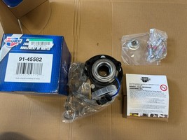 Wheel Bearing and Hub Assembly CARQUEST 91-45582 Fits Malibu Alero Cutla... - $76.09 CAD