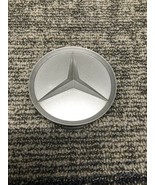 Mercedes Benz Wheel Center Hub Caps Emblem Matte Silver - $226.34 MXN