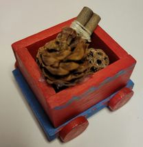 Enesco wooden Vintage Christmas Train in Original Box image 5