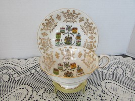 Vtg Paragon Fine Bone China Teacup &amp; Saucer Canada Coats Of Arms Emblems Gold - £11.59 GBP