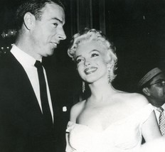 Marilyn Monroe Memorabilia Personal Single Rhinestone Earring - $197,010.00