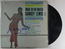 Ramsey Lewis Signed Autographed &quot;Wade in the Water&quot; Record Album - £32.12 GBP