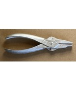 Fishing Pliers ...100 years old   - $475.17 MXN
