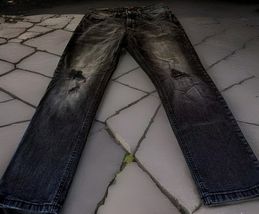 Ring Of Fire Straight Leg Denim Jeans Distressed Men's Size 33x30 - $18.80