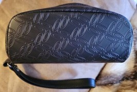 Oakley Soft Sided Black Zip Up Sunglass Case - C2 - $11.87