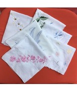 6 Vintage White Large Embroidered Batiste Handkerchiefs Hankies 15X15” - $225.80 MXN