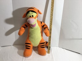 Tigger 22&quot; Disney Large Plush Stuffed Winnie The Pooh Tigger Mattel 2003 - £14.86 GBP