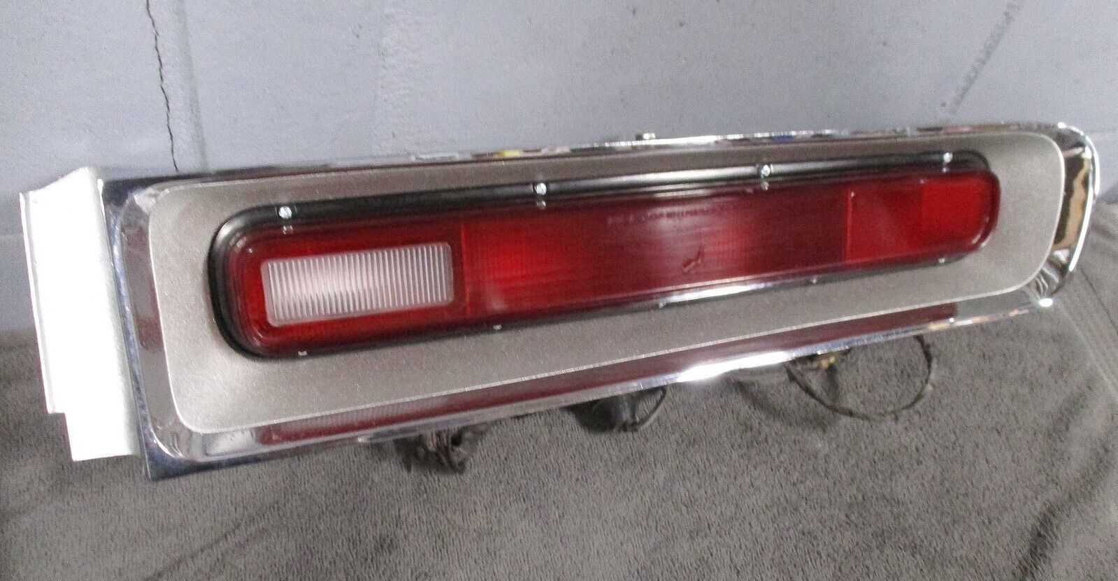 72 CHARGER TAILLIGHT RH - SUPERNICE!! DODGE 1972 grille SE RALLYE chrome... - $750.00